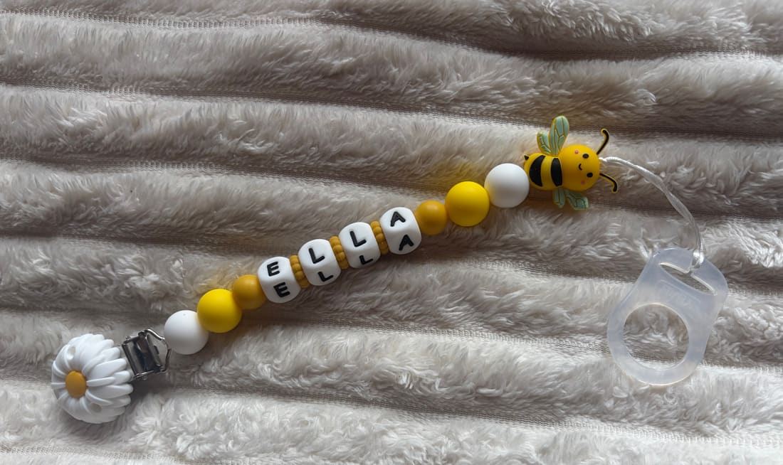 Attache tétine personnalisée abeille et marguerite, prénom Ella